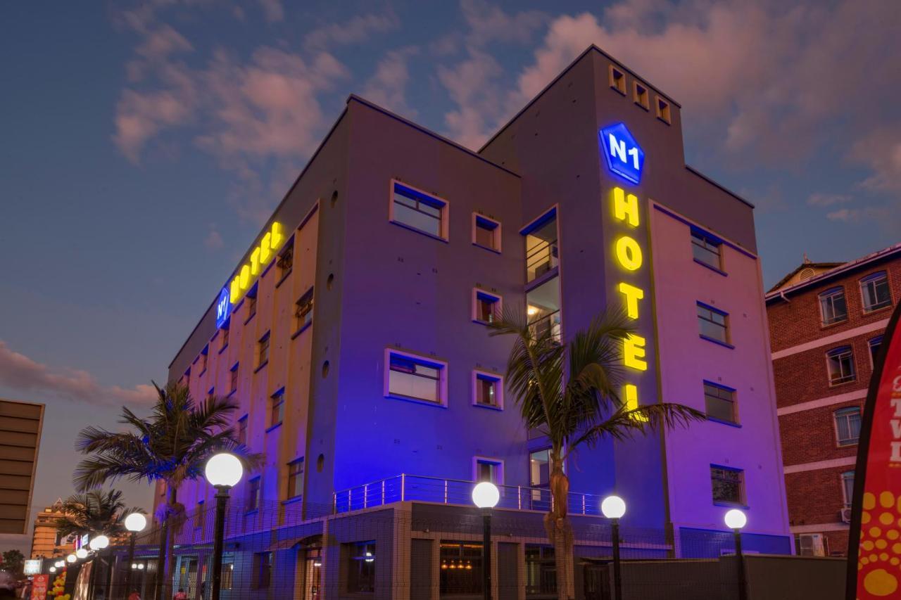 N1 Hotel Rotten Row 하라레 외부 사진